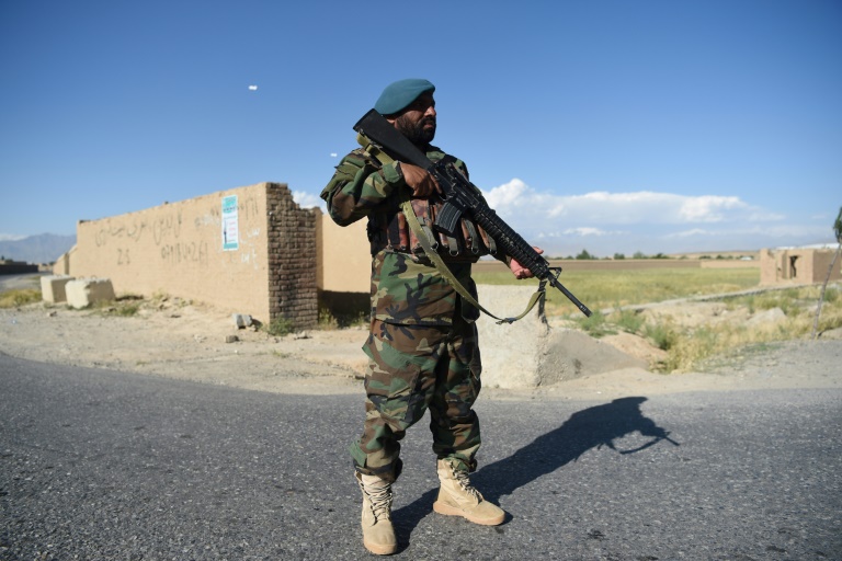 مقتل سبعة عناصر شرطة أفغان في هجوم نسب لطالبان