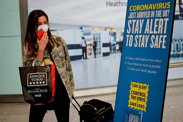 إجراءات مشددة في منافذ الحدود البرية والبحرية والجوية (أ ف ب)