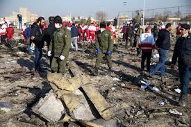 إيران: الصندوقين الأسودين الخاصين بالطائرة الأوكرانية لن يساعدا في التحقيق بسقوطها
