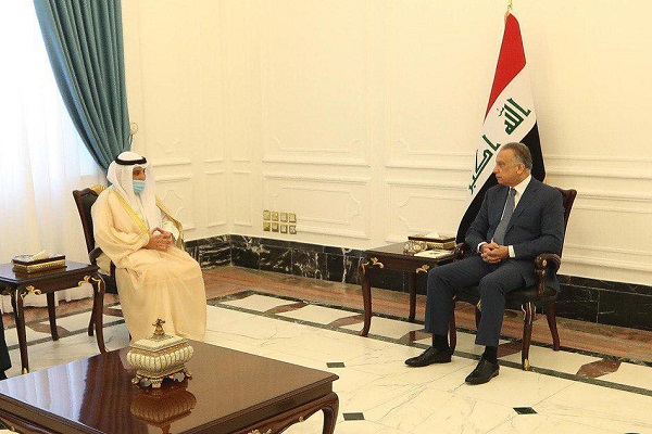 الكاظمي ملتقيا في بغداد مع وزير الخارجية الكويتي أحمد الصباح