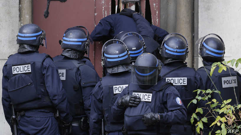 الشرطة الفرنسية ترسل تعزيزات لمدينة شهدت اضطرابات