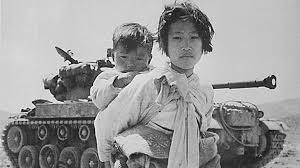 سيول وواشنطن تتعهدان الدفاع عن السلام بعد سبعين عامًا على اندلاع الحرب الكورية