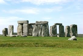 اكتشاف دائرة صخرية ضخمة عمرها 4500 عام في جنوب إنجلترا