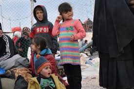 فرنسا أعادت عشرة أطفال من أبناء الجهاديين في سوريا