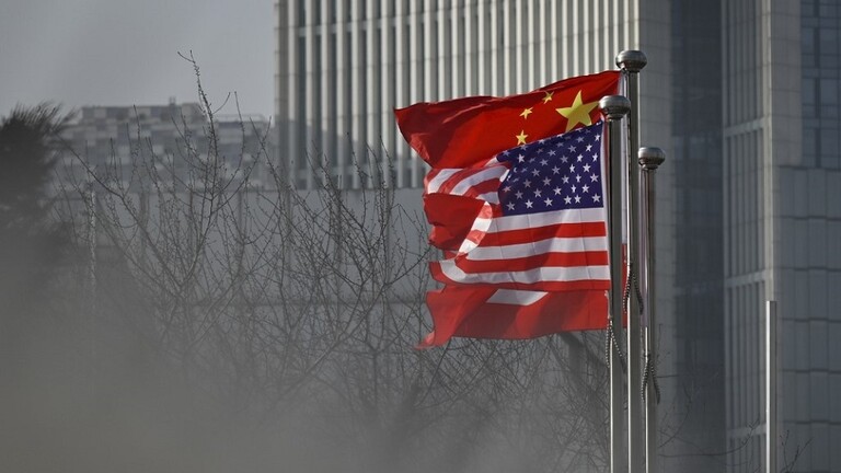 الصين تأمر أربع وسائل إعلام أميركية بالكشف عن تفاصيل حساباتها
