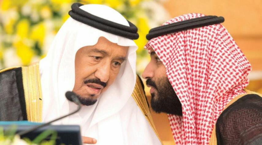 العاهل السعودي وولي عهده يهنئان ترمب بذكرى استقلال بلاده
