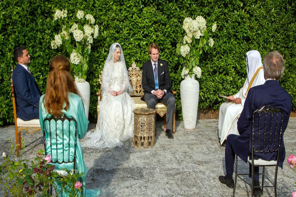 حفل زفاف مختصر في لندن للأميرة والصحافي (بترا)