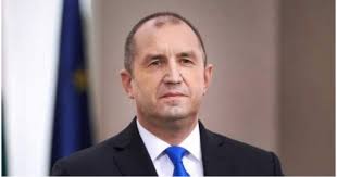 الرئيس البلغاري يطالب باستقالة الحكومة ويندد بطابعها 