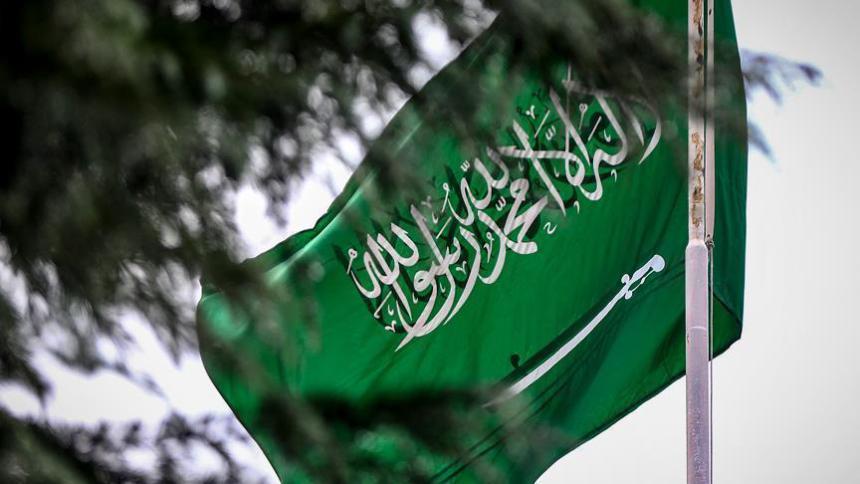 السعودية تصنف ستة أسماء بارزة قدمت تسهيلات ودعماً مالياً لتنظيم داعش