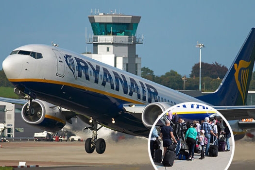 طائرة (RyanAir) تهبط اضطراريا في مطار لندني