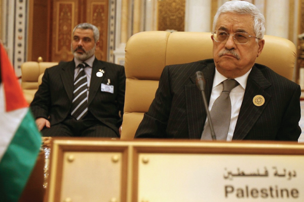 حماس تنتظر الفرصة للانقضاض على السلطة في رام الله