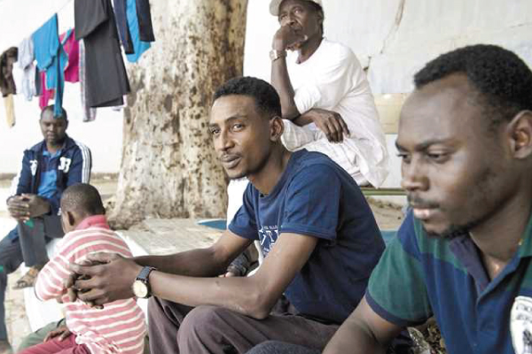صورة أرشيفية للاجئين سودانيين في ليبيا