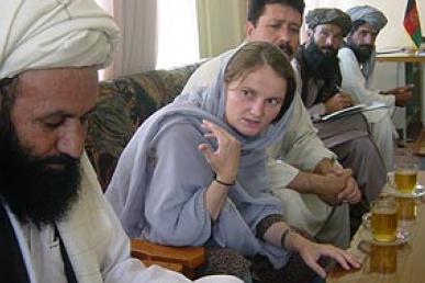 بيتينا غوالار المواطنة الفرنسية التي قتلت العام 2003 في أفغانستان