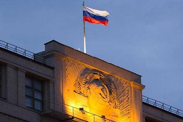 سلوفاكيا تطرد ثلاثة دبلوماسيين روس