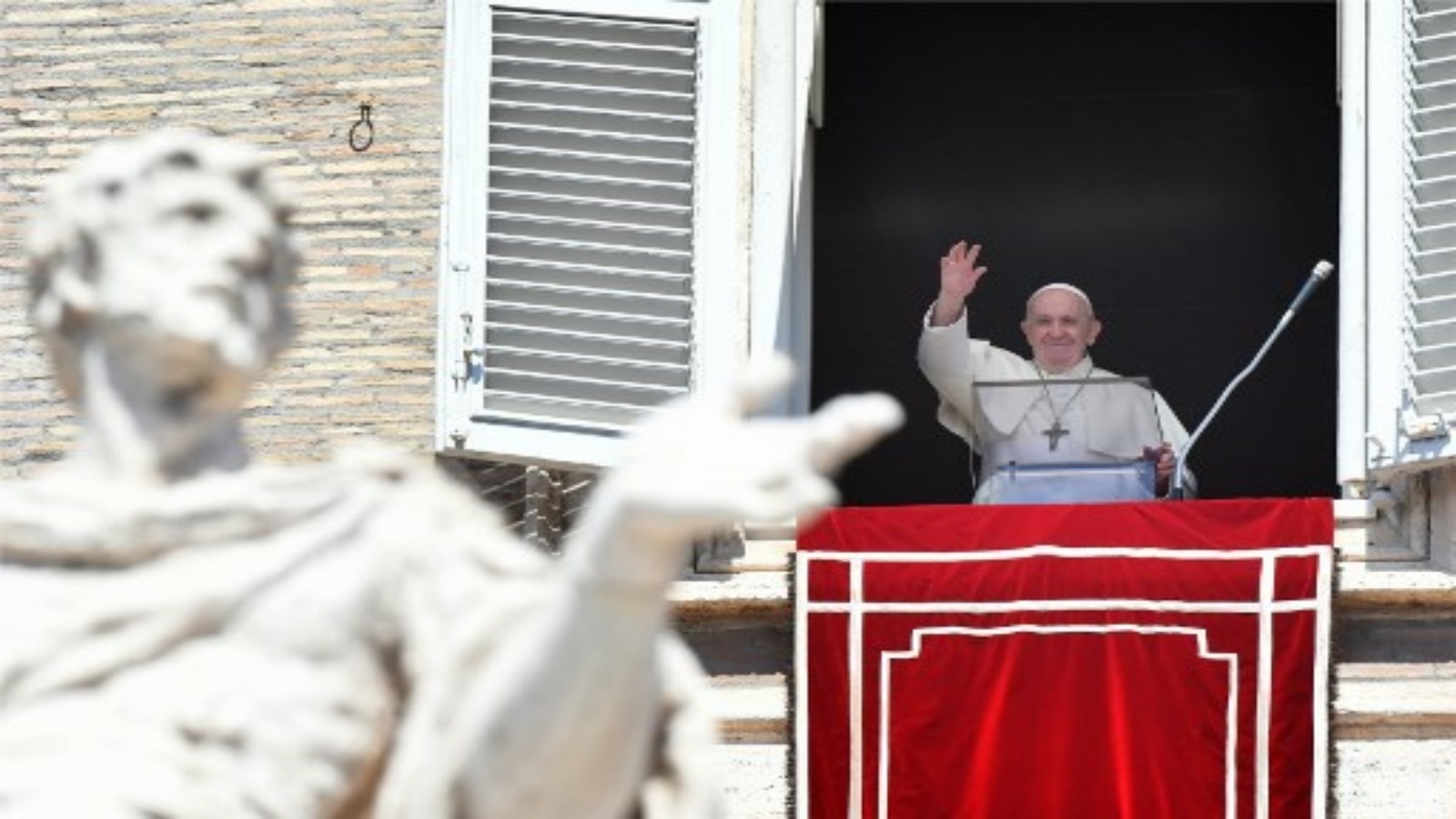 البابا فرنسيس يأمل عدم إعطاء الأولوية للأغنياء فقط بأي لقاح ضد كورونا