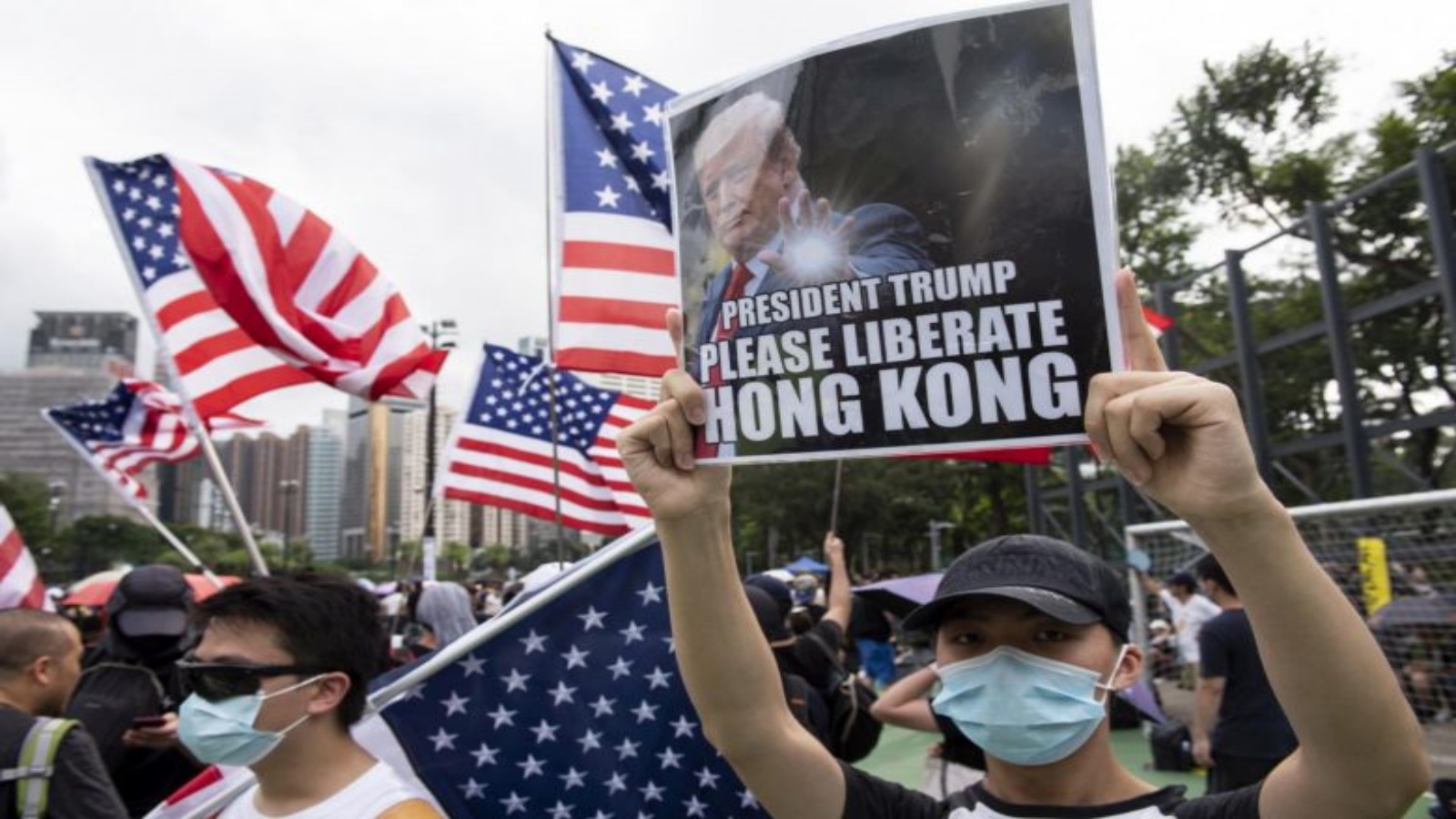 هونغ كونغ تندد بانسحاب واشنطن من 3 اتفاقيات