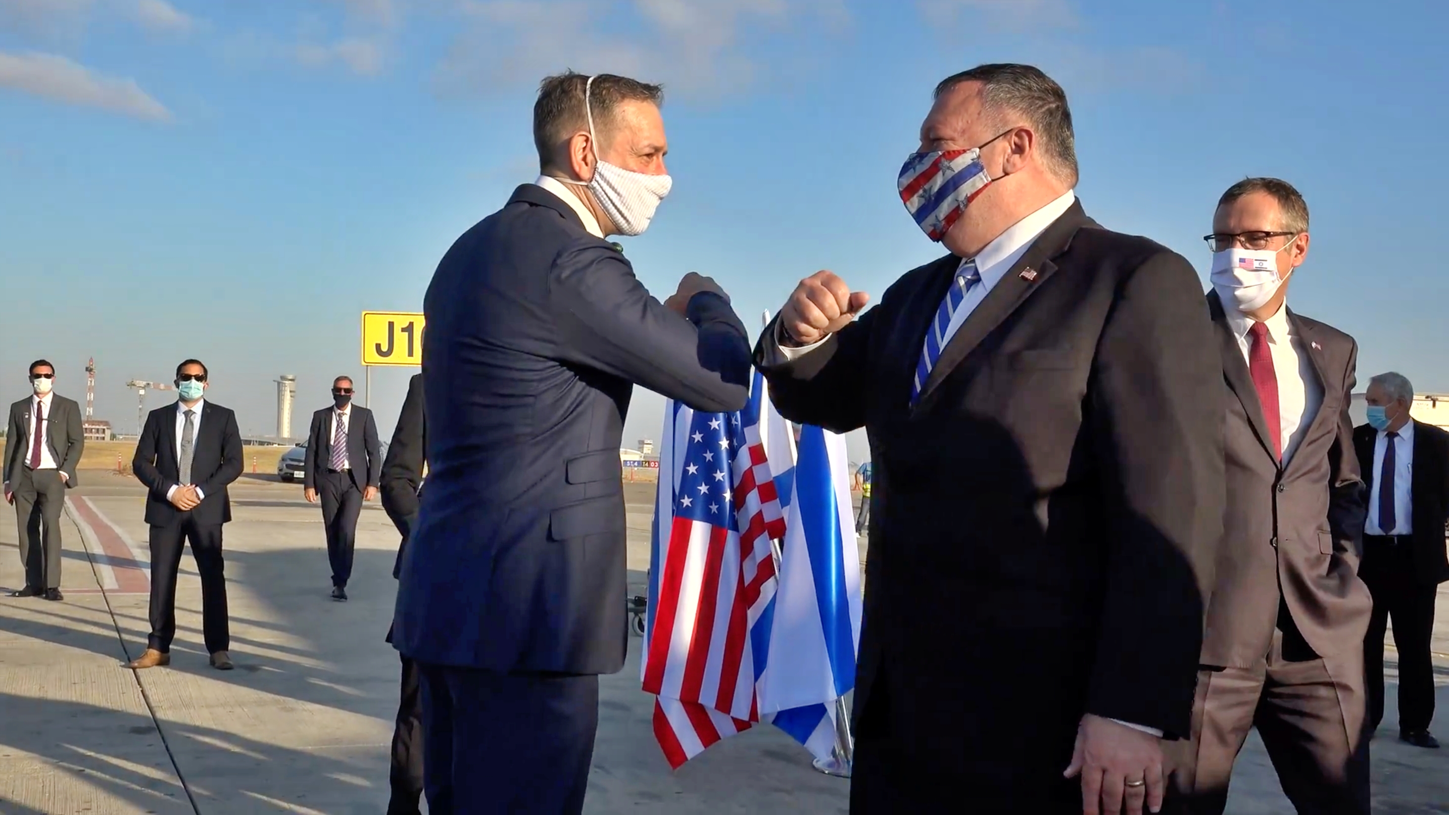 بومبيو يصل إسرائيل في مستهل جولته في الشرق الأوسط