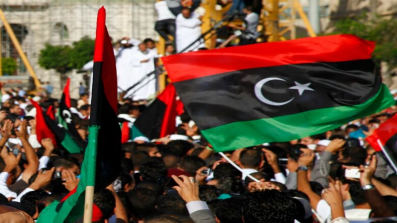 حكومة الوفاق الليبية تحذر المسلحين