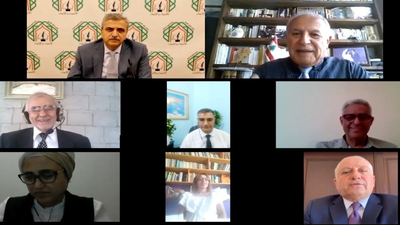 المشاركون في مداخلات منتدى الفكر العربي 