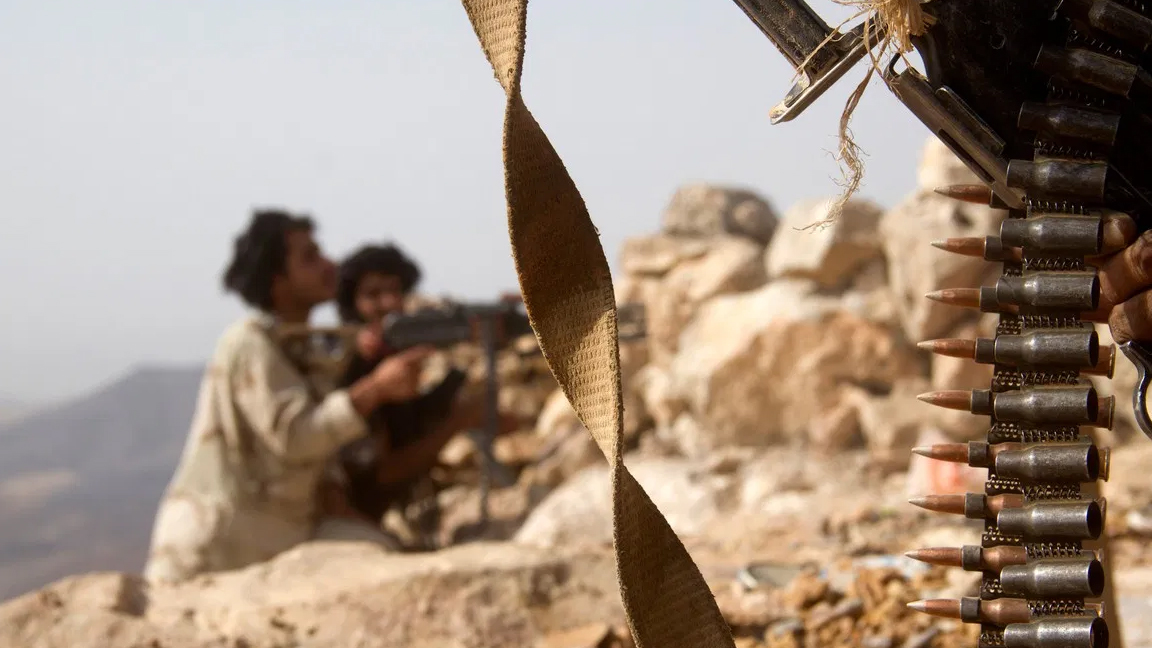 مسلحان في مأرب اليمنية في 27 يونيو الماضي