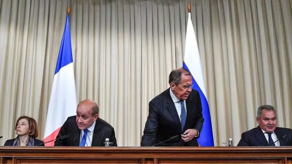 وزيرة الجيوش الفرنسية ووزير الخارجية الفرنسي ووزيرا الخارجية والدفاع الروسيان مجتمعون في موسكو في 9 سبتمبر 2019
