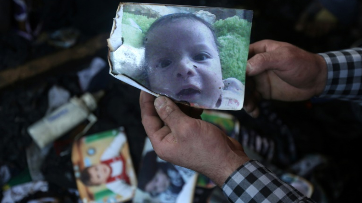 صورة الطفل علي دوابشة الذي قضى حرقًا في منزله في يوليو 2015 بالضفة الغربية