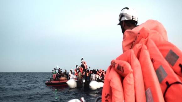 أربع جثث لمهاجرين غير شرعيين في المياه اللبنانية