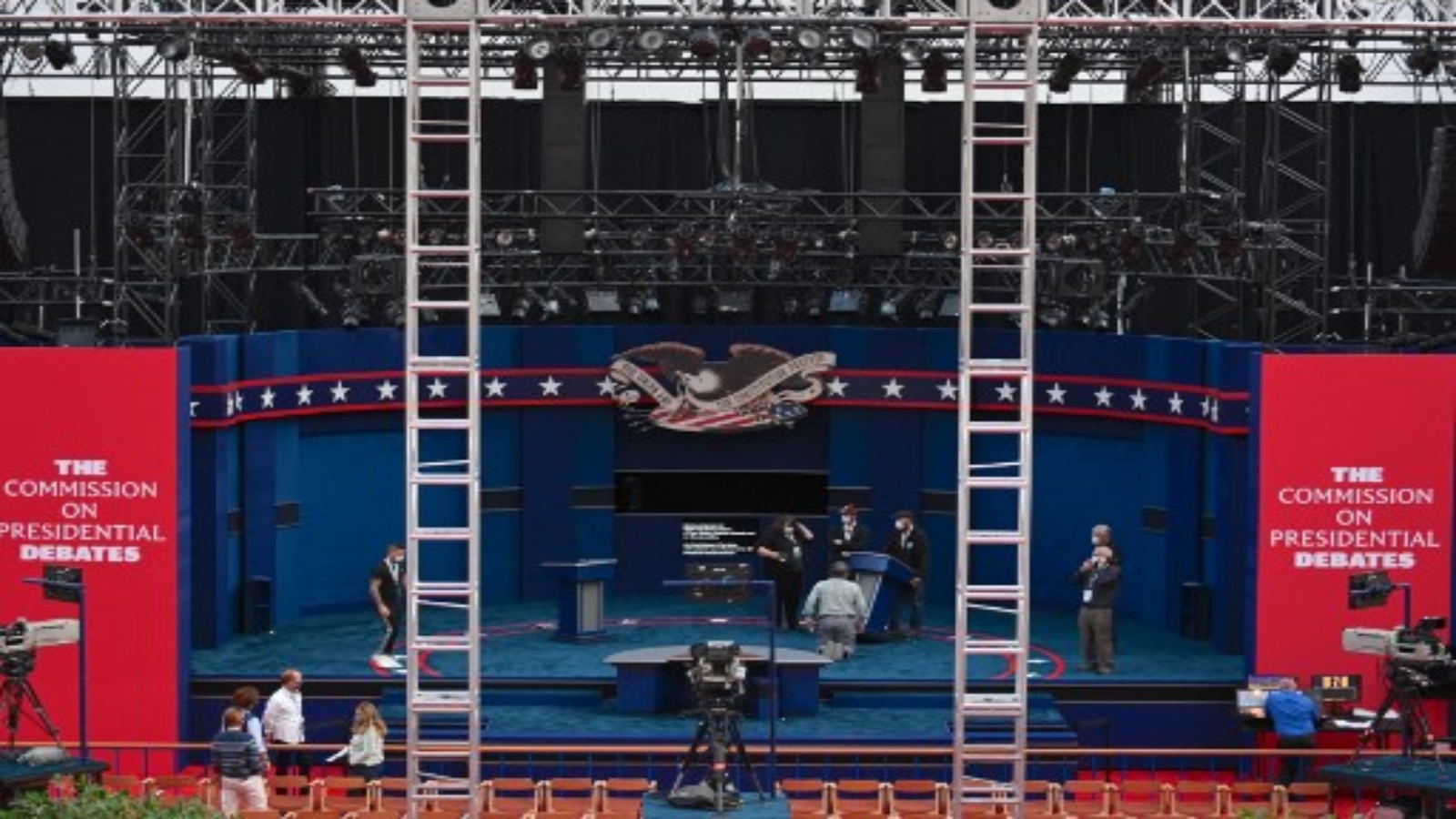 مكان المناظرة الرئاسية الأولى للولايات المتحدة بينما يكمل العمال اللمسات الأخيرة في 28 سبتمبر في كليفلاند ، أوهايو