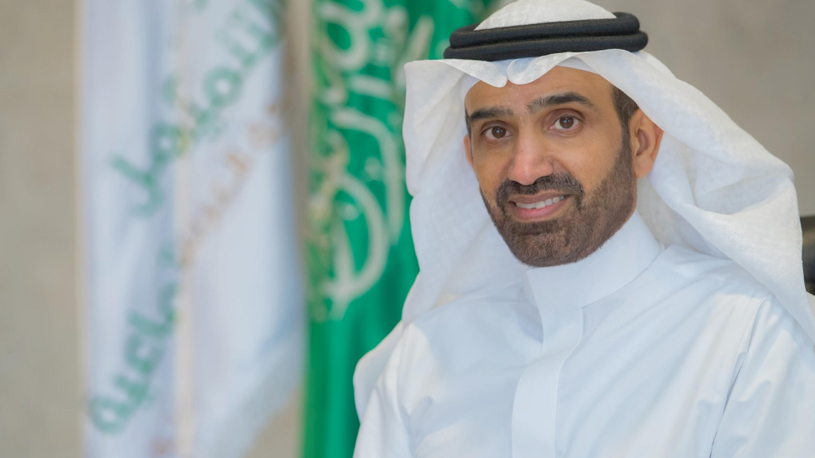 وزير الموارد البشرية والتنمية الإجتماعية في السعودية أحمد الراجحي