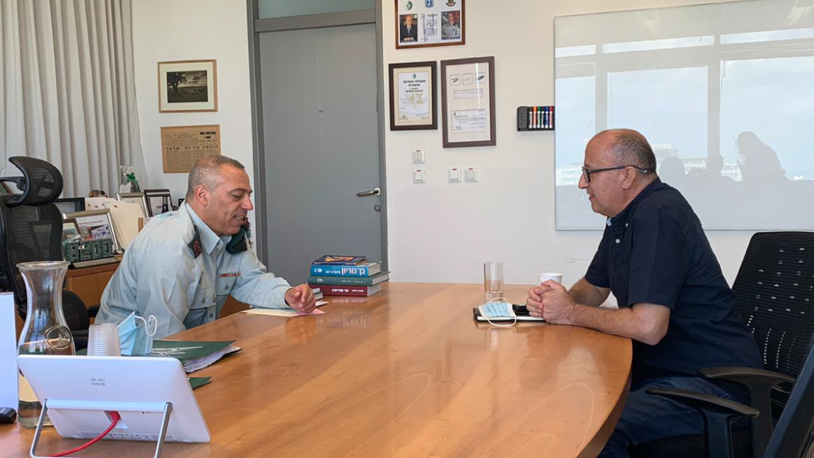 مجدي الحلبي ودرور شالوم.. الحوار الذي أثار عاصفة من التفاعل العربي