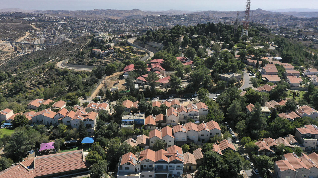 صورة التقطت في 13 تشرين الأول/أكتوبر 2020 وتظهر فيها مستوطنة هار جيلو جنوب الضفة الغربية المحتلة بين القدس وبيت لحم