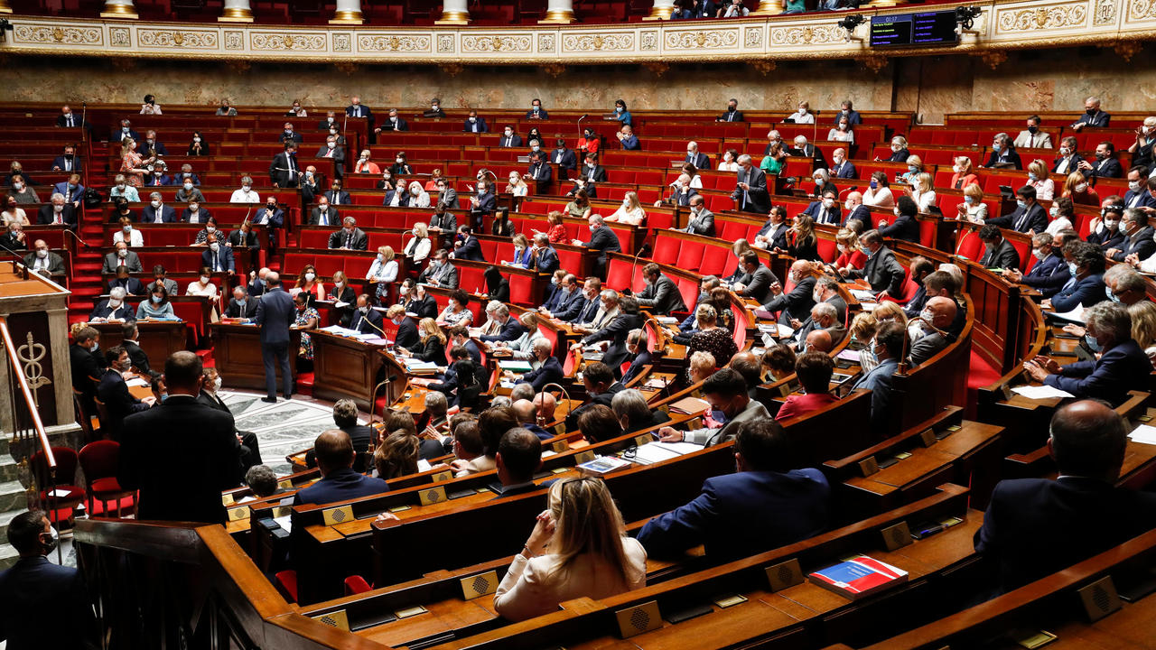 جلسة للجمعية الوطنية الفرنسية في باريس في 23 حزيران/يونيو 2020 