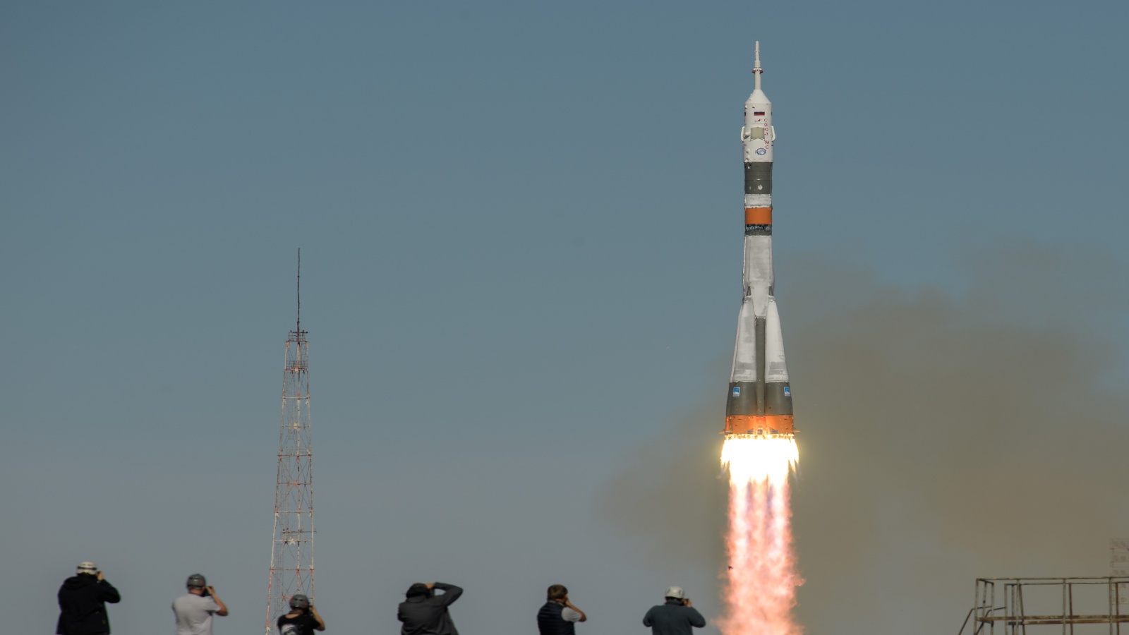 ثلاثة رواد يصلون إلى محطة الفضاء الدولية بسرعة قياسية