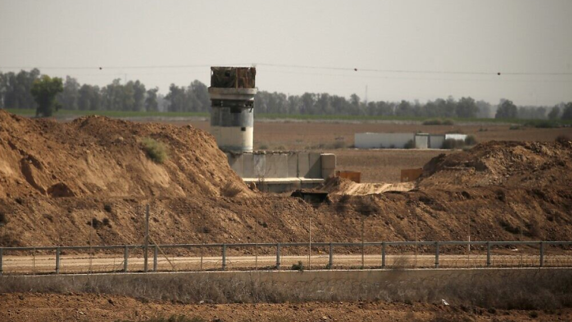 نقطة مراقبة إسرائيلية مع غزة عند خان يونس الثلاثاء
