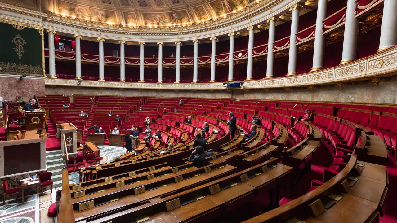 الجمعية الوطنية الفرنسية، 21 أبريل 2020