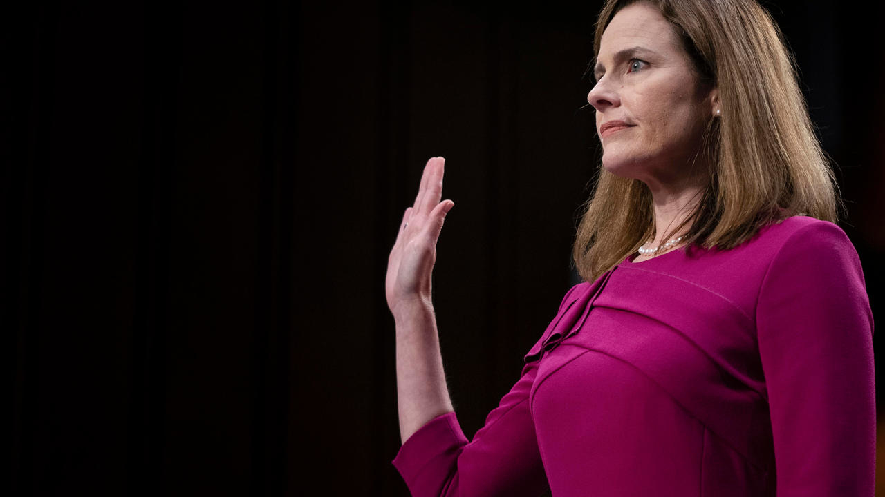 القاضية ايمي كوني باريت في الكونغرس الأميركي في 12 تشرين الأول/أكتوبر 2020