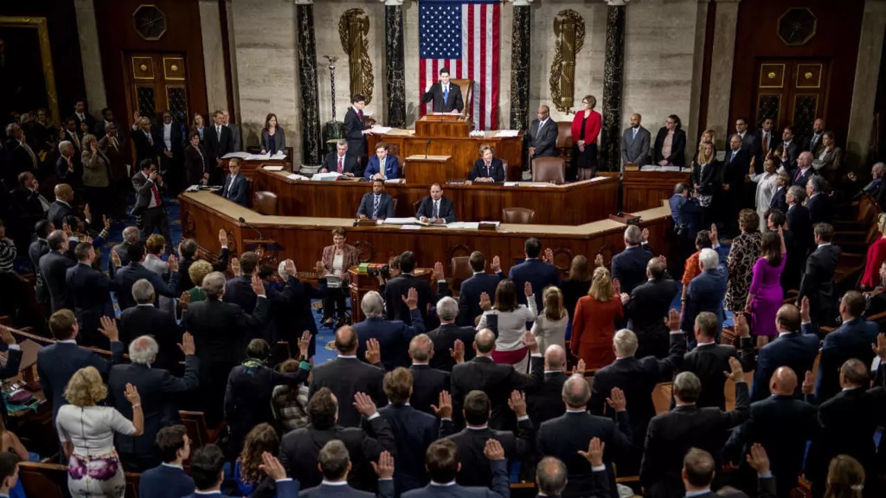 تضاؤل فرص الديموقراطيين في استعادة السيطرة على مجلس الشيوخ الأميركي