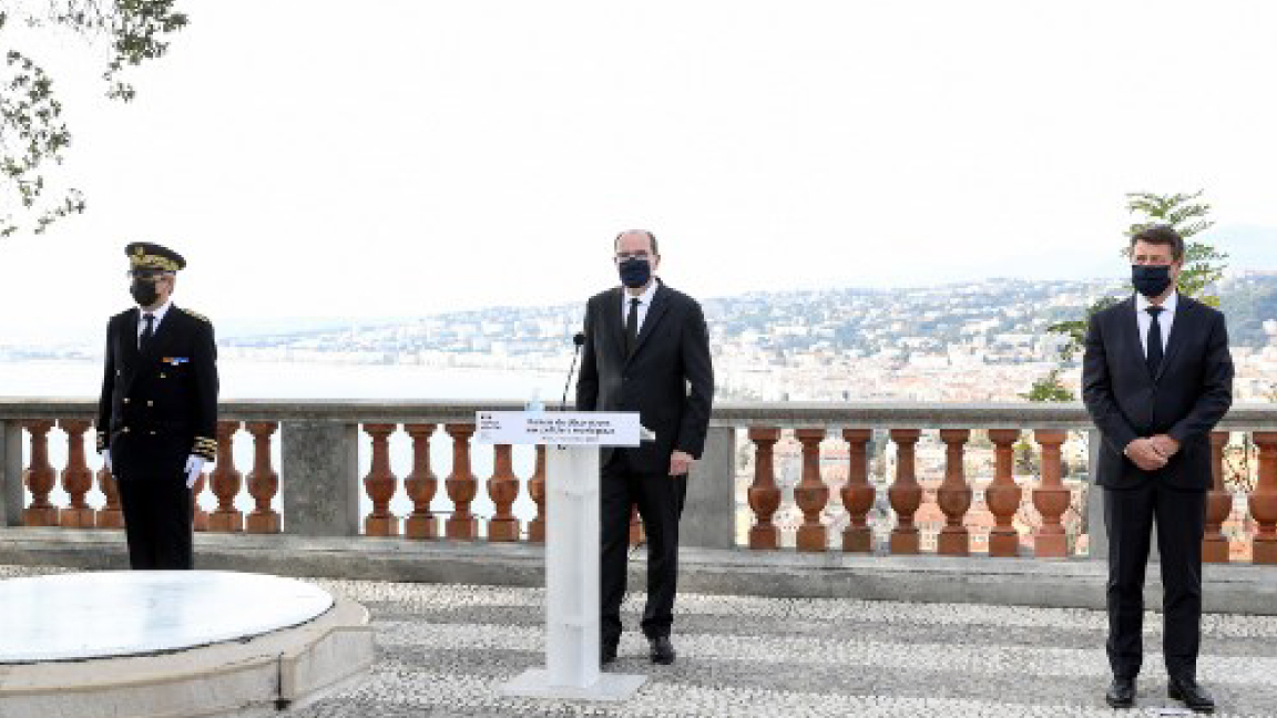 رئيس الوزراء الفرنسي جان كاستيكس في حفل تأبين ضحايا اعتداء نيس السبت