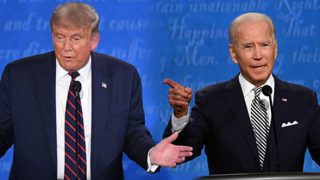 صورتان متلاصقتان للمرشح الجمهوري الرئيس الأميركي دونالد ترامب (يسار) وخصمه الديموقراطي جو بايدن
