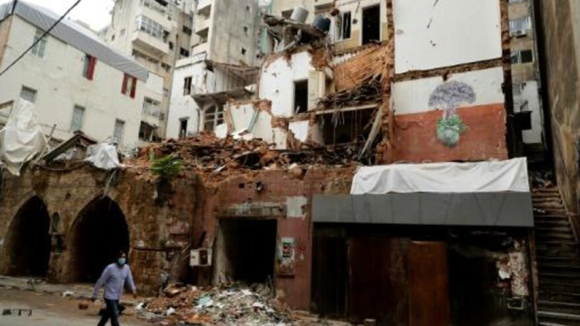 صورة التقطت في 5 نوفمبر لمبنى تضرر في انفجار مرفأ بيروت في 04 أغسطس
