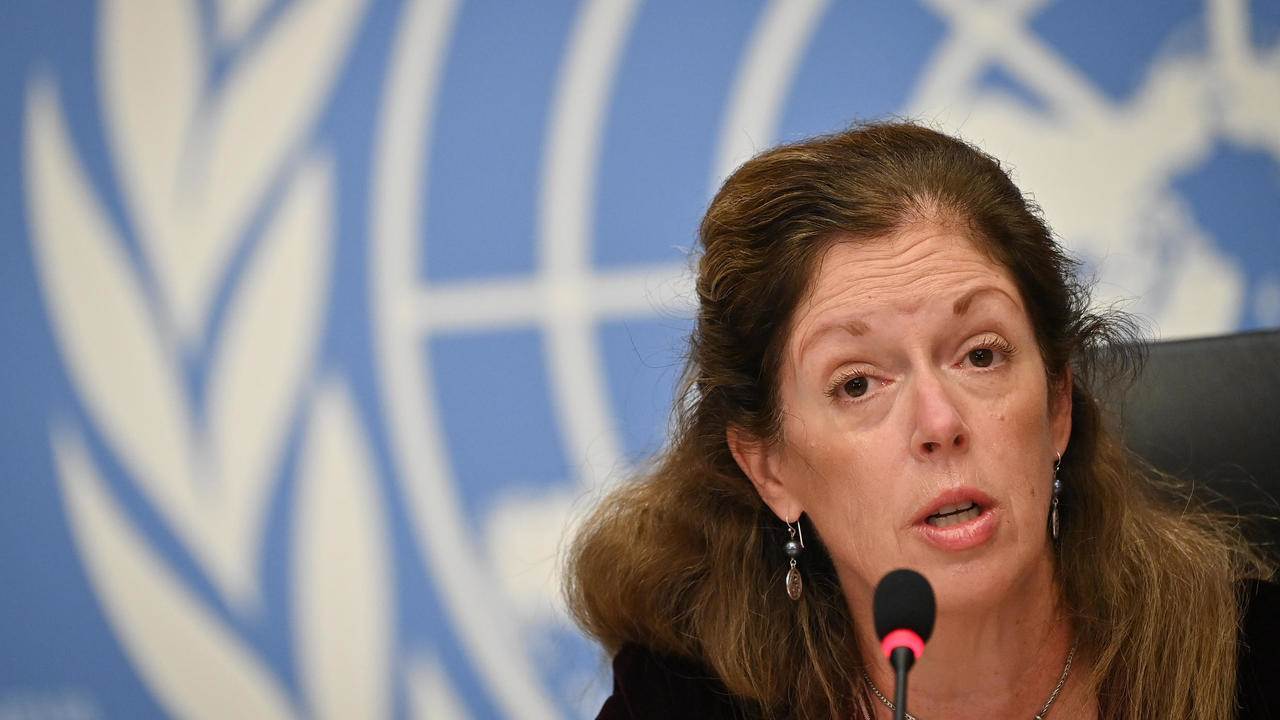 ستيفاني وليامز القائمة بأعمال رئيس بعثة الأمم المتحدة لدعم ليبيا، تتحدث في جنيف في 21 تشرين الأول/أكتوبر 2020