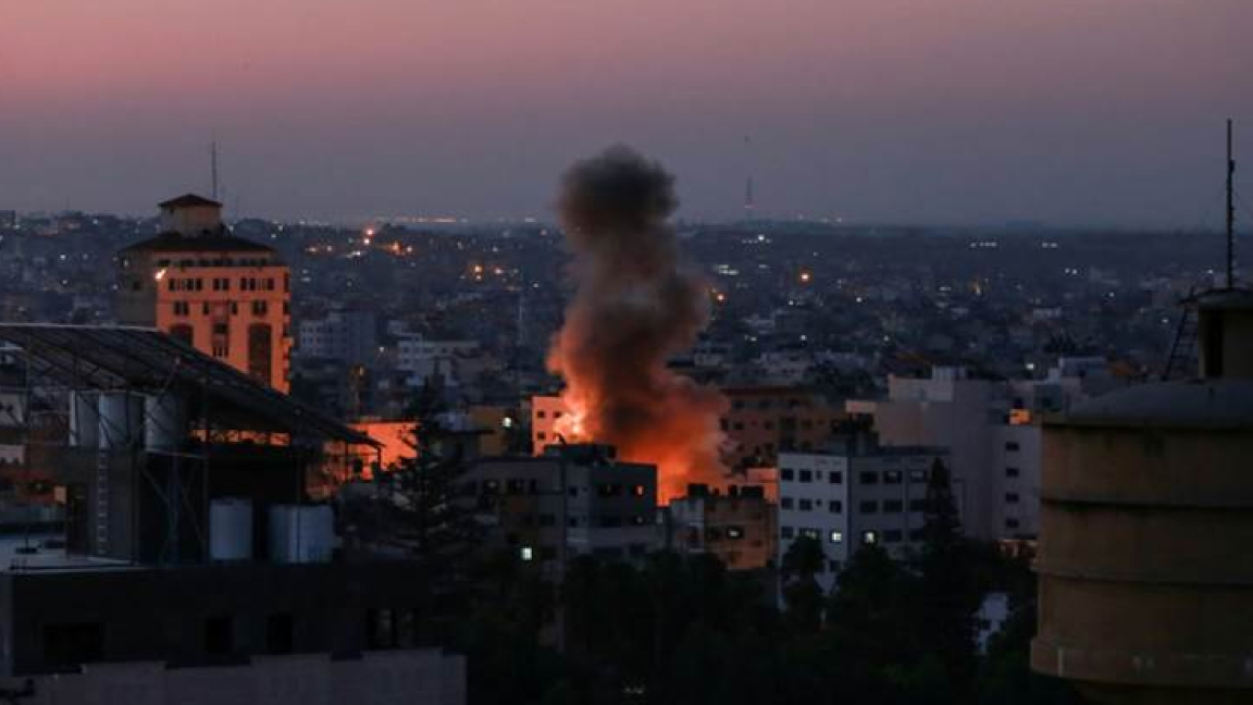 صورة أرشيفية لقصف إسرائيلي على قطاع غزة