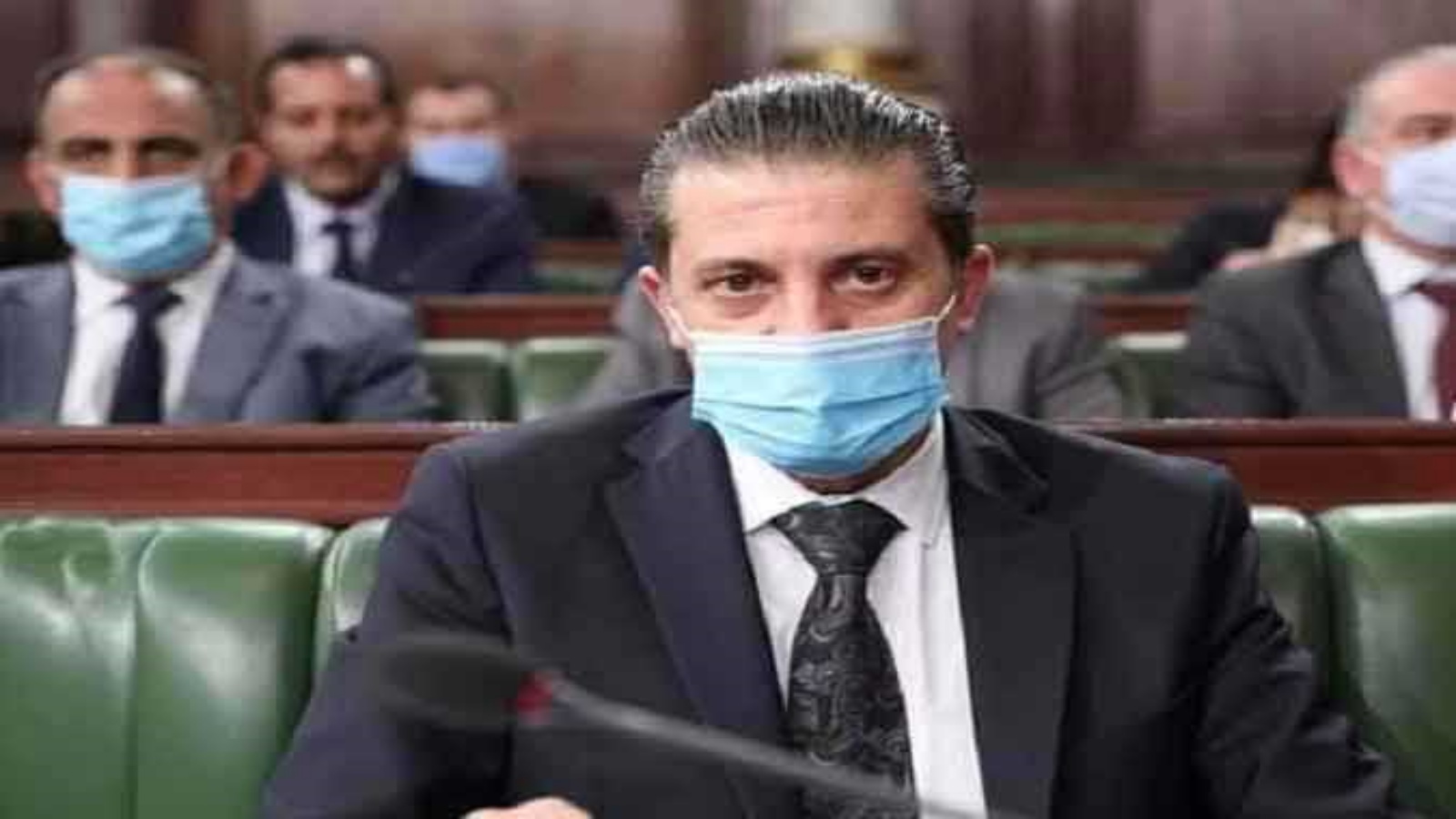 وزير الشؤون المحلية والبيئة التونسي المقال مصطفى العروي 