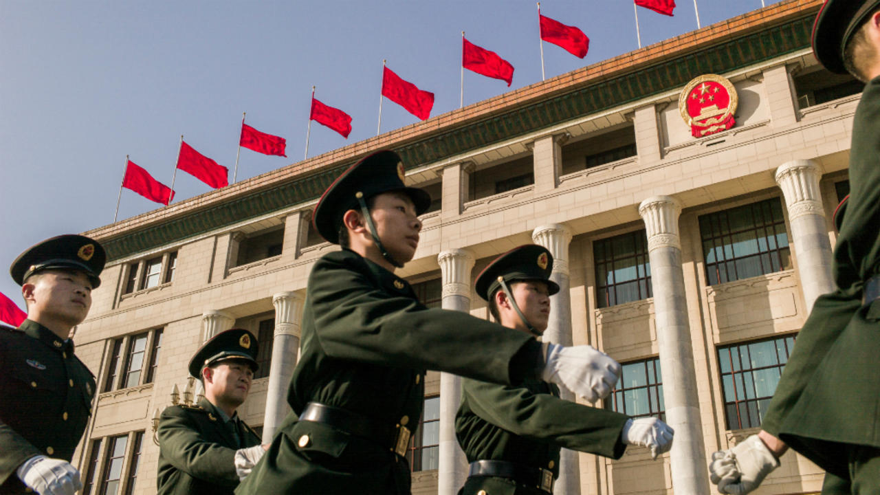 فرضت القيود للرد على انتهاكات بكين لحقوق الإنسان وأنشطة الجيش الصيني، خصوصاً في بحر الصين الجنوبي
