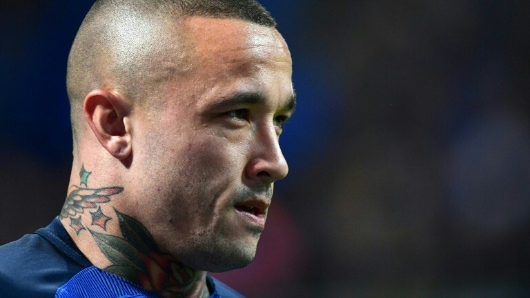 لاعب الوسط البلجيكي المخضرم رادجا ناينغولان