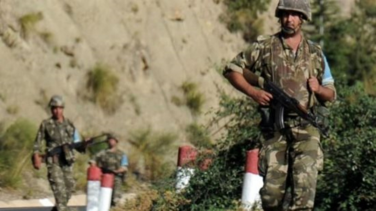 مقتل أربعة جهاديين وجنديين خلال اشتباك في الجزائر 