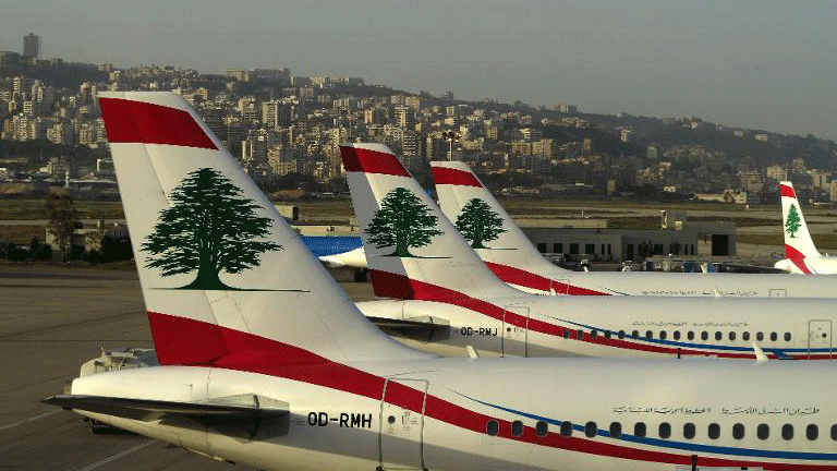 طائرات تابعة لشركة طيران الشرق الأوسط جاثمة في مطار بيروت الدولي