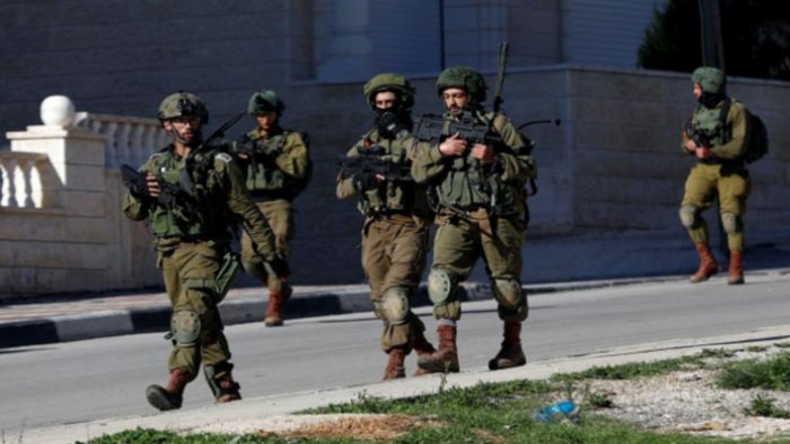 مقتل فلسطيني برصاص الجيش الاسرائيلي بعد محاولة طعن في الضفة الغربية