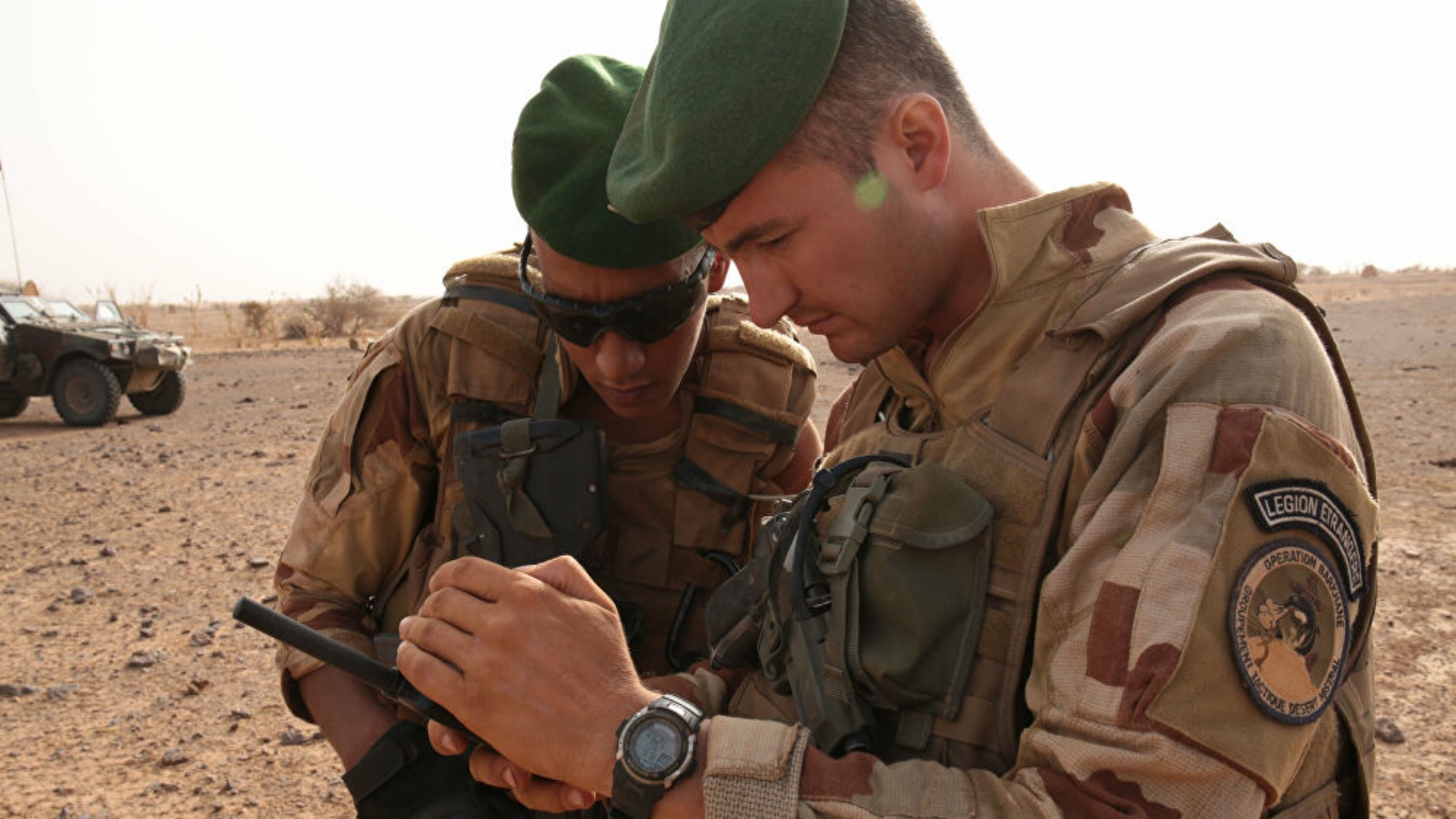 مجموعة جهادية تتبنى مقل جنديين فرنسيين في مالي