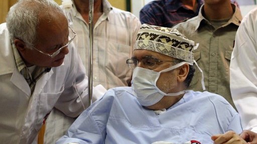 الليبي عبد الباسط علي محمد المقرحي يتحدث إلى طبيبه في 9 سبتمبر 2009 